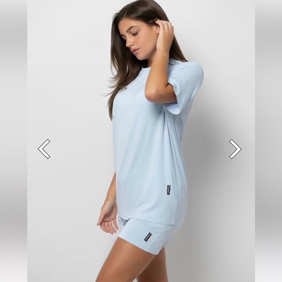 COMFRT Baby Blue Cloud Lounge Tee- Feels like floating on a cloud ☁️ - Picture 1 of 10